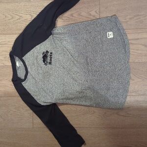 Women's Three Quarter Sleeve Length Roots Gray and Black Raglan Shirt